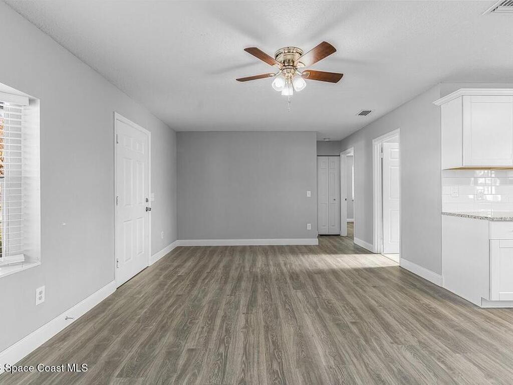 908 Landsdowne Drive, Sebastian, FL 32958