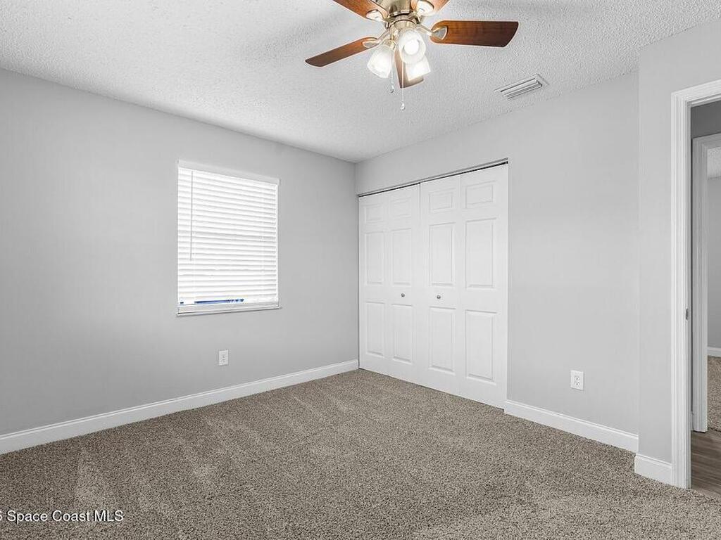 908 Landsdowne Drive, Sebastian, FL 32958