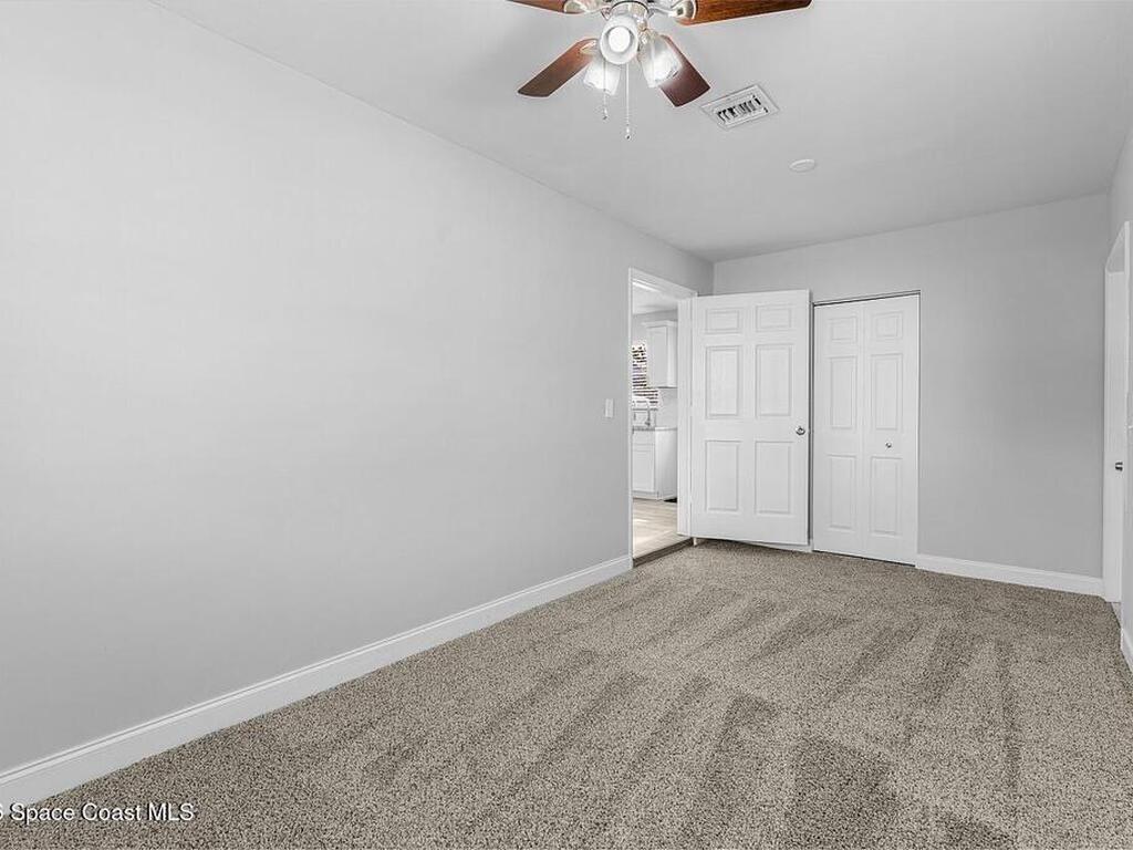 908 Landsdowne Drive, Sebastian, FL 32958