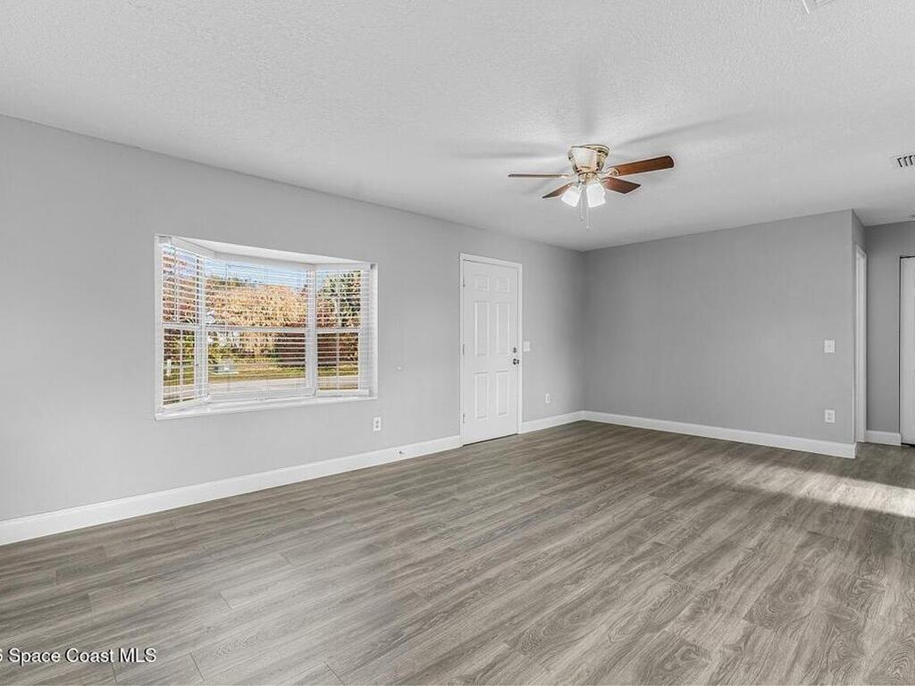 908 Landsdowne Drive, Sebastian, FL 32958