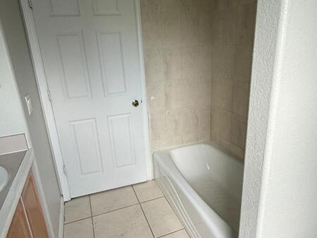 270 Aviation Avenue, Palm Bay, FL 32907