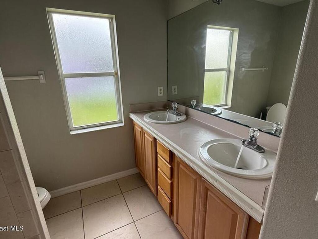 270 Aviation Avenue, Palm Bay, FL 32907