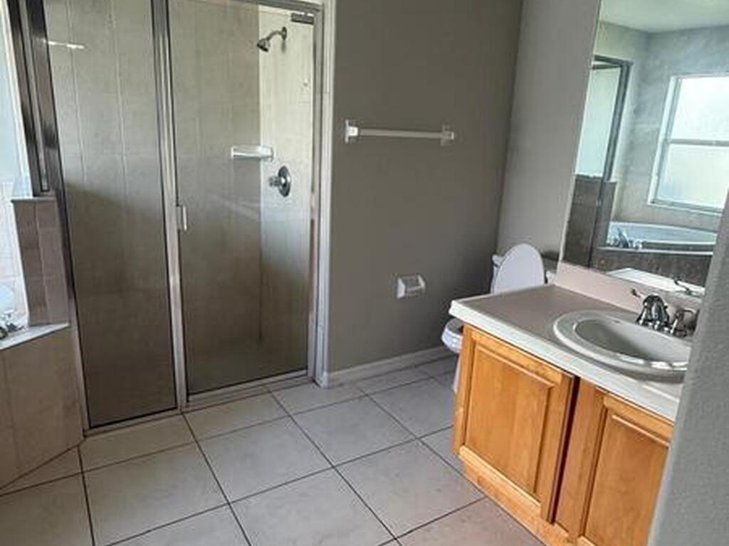 270 Aviation Avenue, Palm Bay, FL 32907