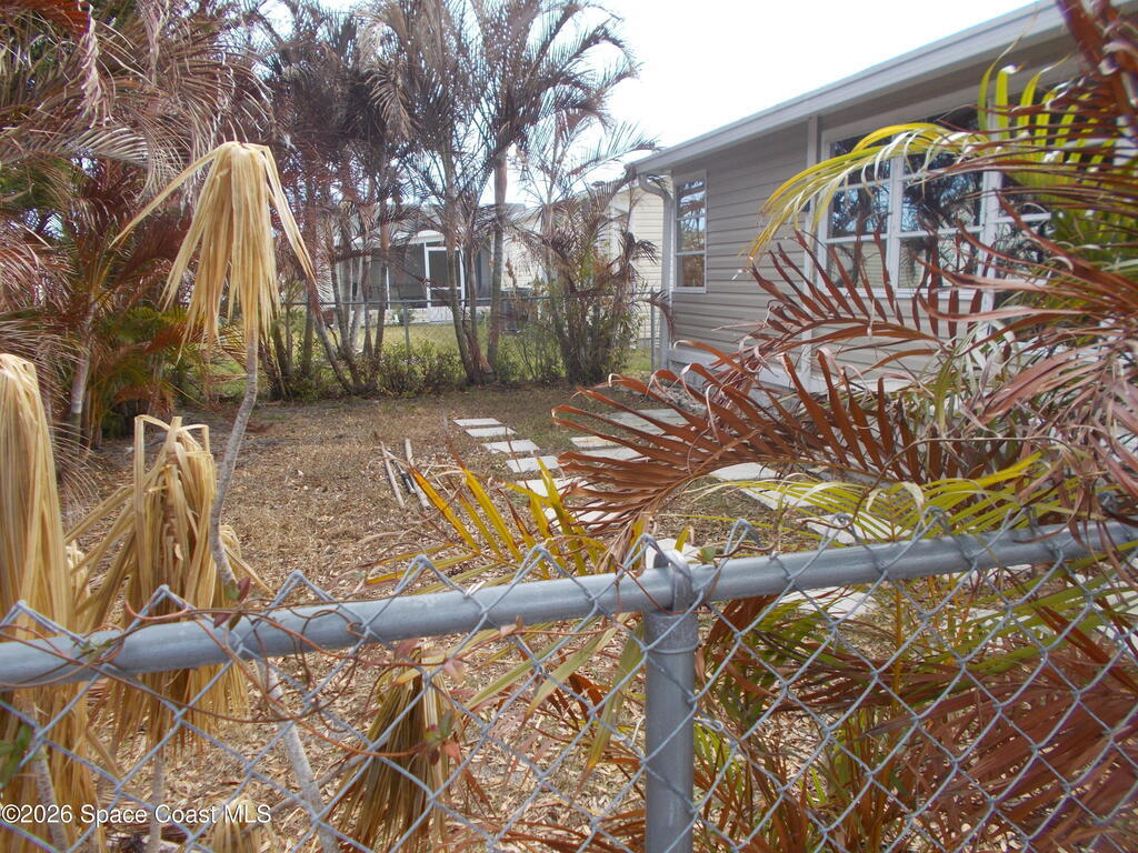 932 Cashew Circle, Barefoot Bay, FL 32976