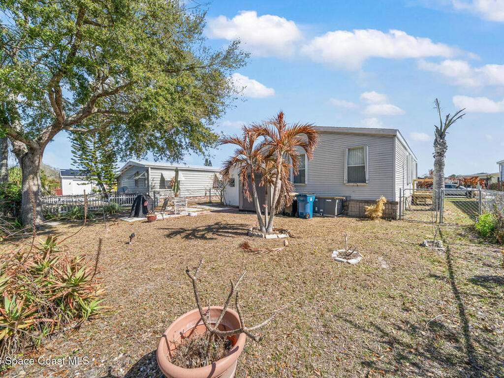 1854 Mango Street, Palm Bay, FL 32905