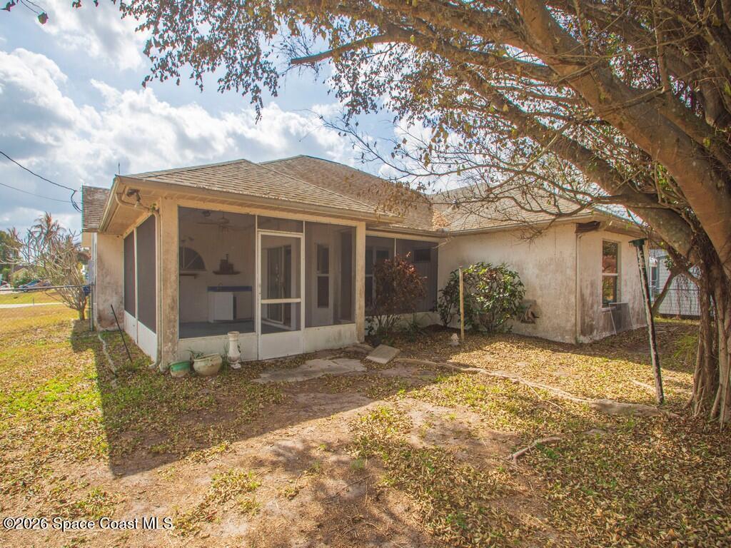 5718 NW North Macedo Boulevard, Port St. Lucie, FL 34983