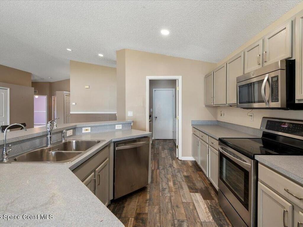 2667 Deercroft Drive, Melbourne, FL 32940