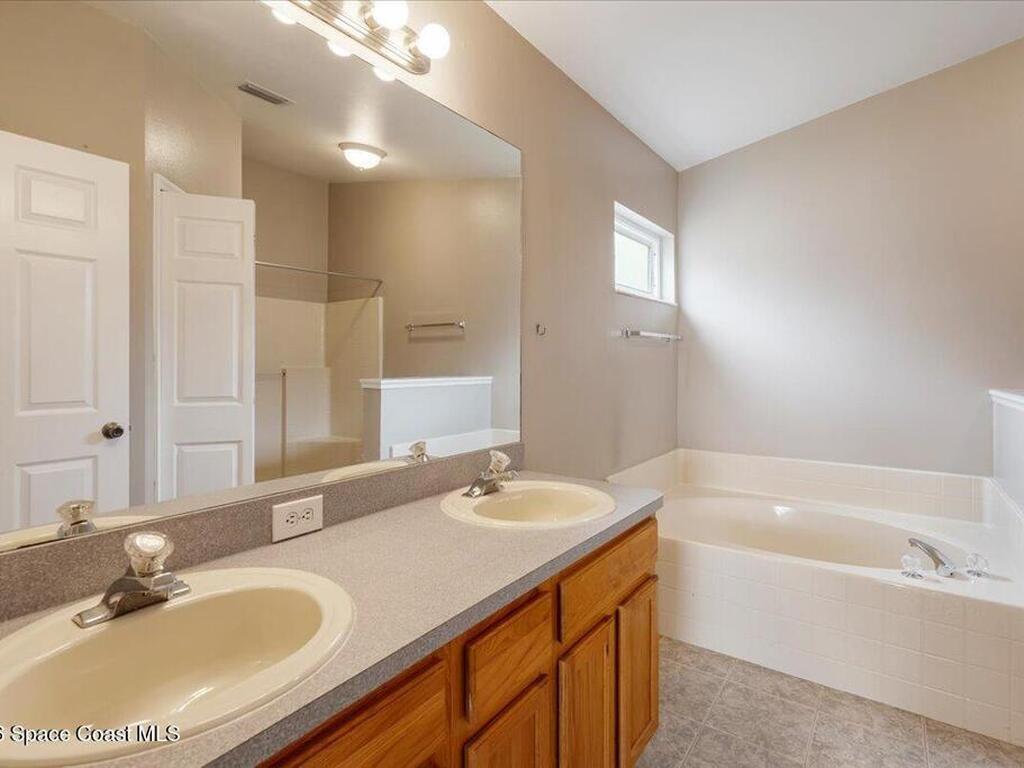 2667 Deercroft Drive, Melbourne, FL 32940