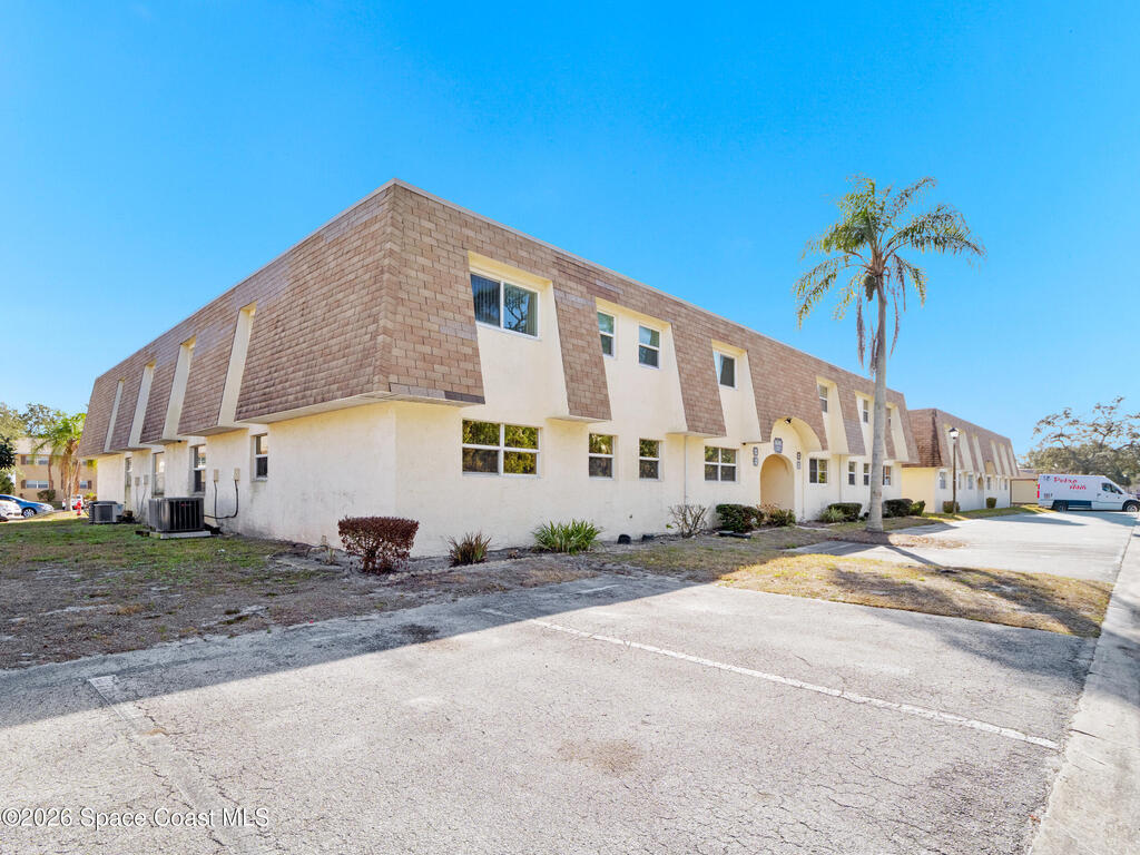 3135 Shady Dell Lane, Melbourne, FL 32935