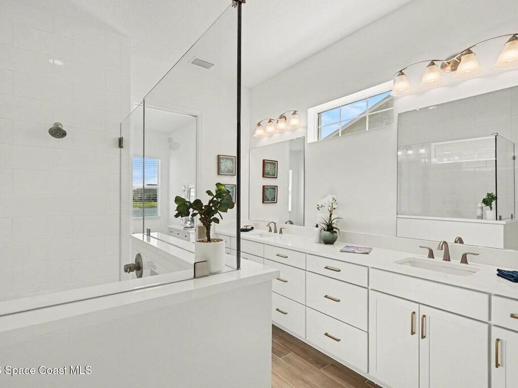 3030 Avalonia Drive, Melbourne, FL 32940