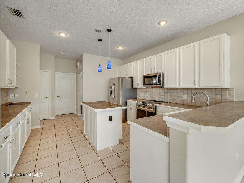 776 Autumn Glen Drive, Melbourne, FL 32940