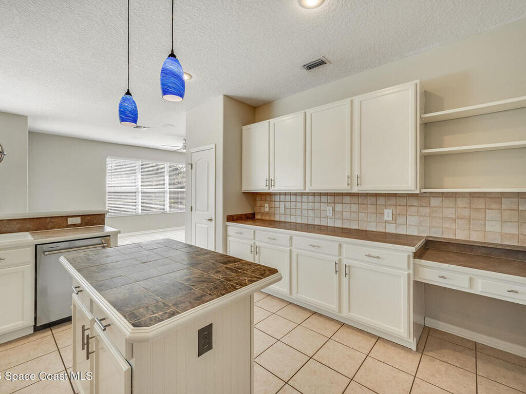 776 Autumn Glen Drive, Melbourne, FL 32940