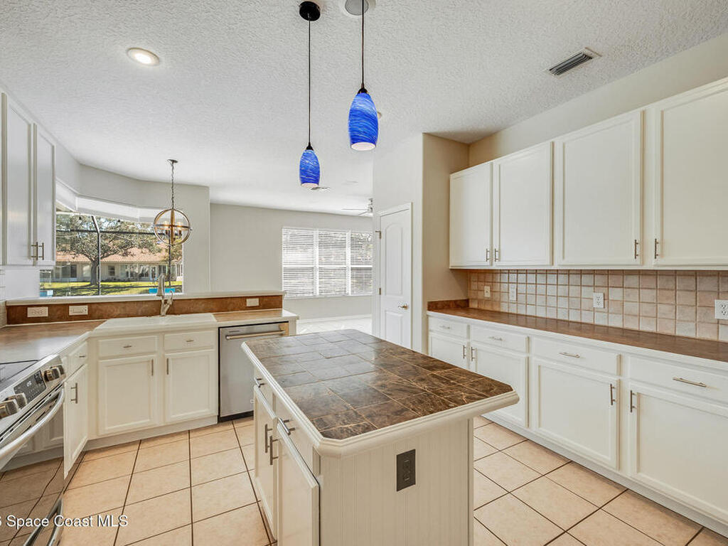 776 Autumn Glen Drive, Melbourne, FL 32940