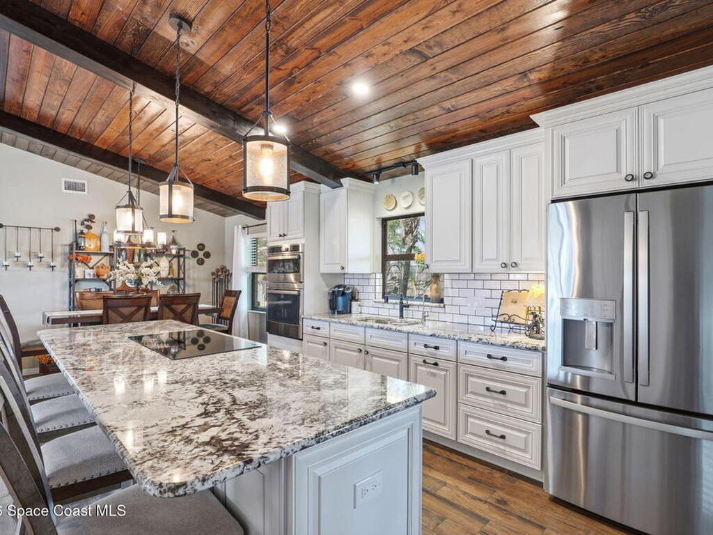 2569 Kingsmill Avenue, Melbourne, FL 32934