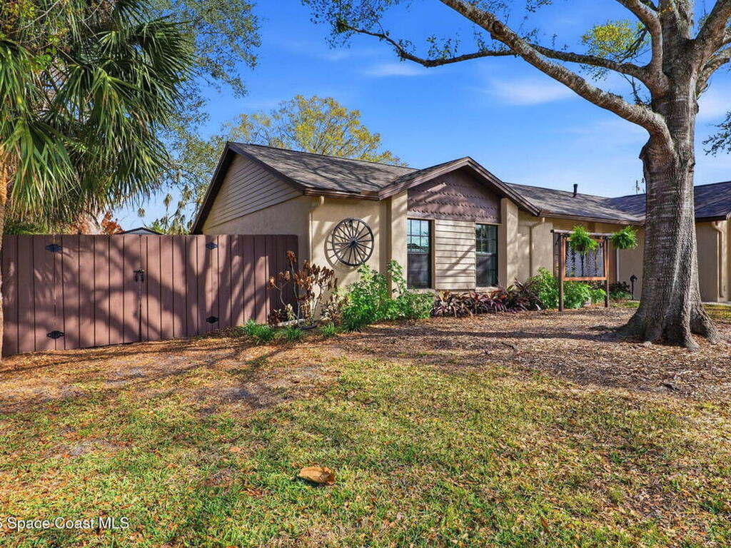 2569 Kingsmill Avenue, Melbourne, FL 32934