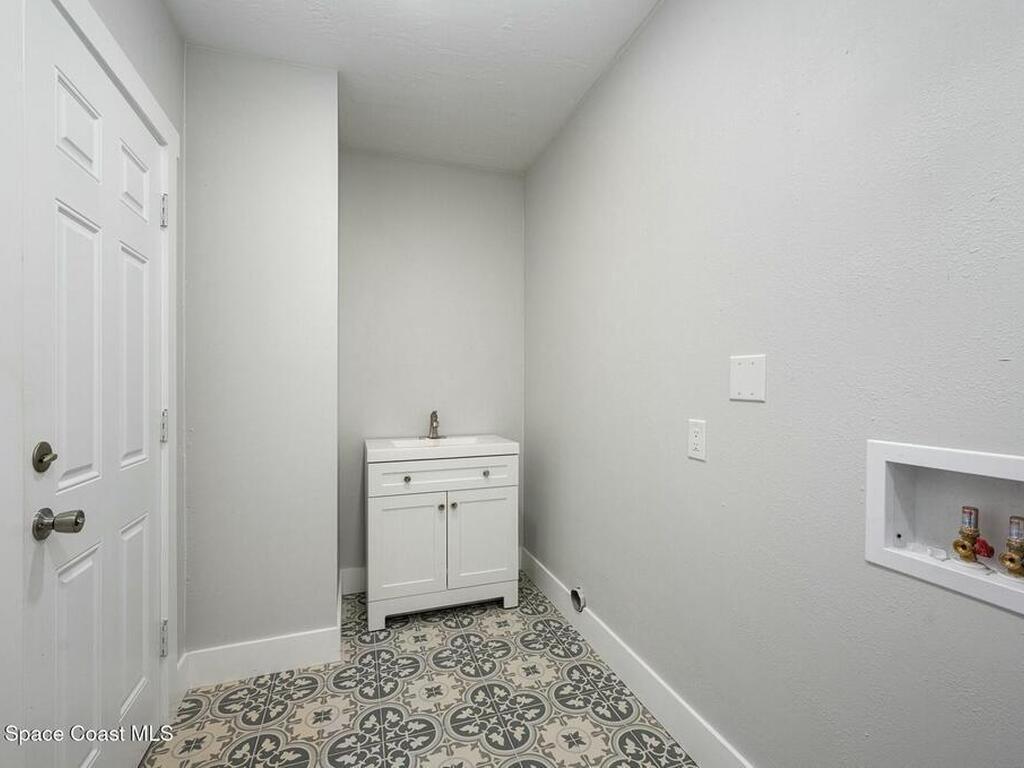 407 Sandpiper Drive, Satellite Beach, FL 32937