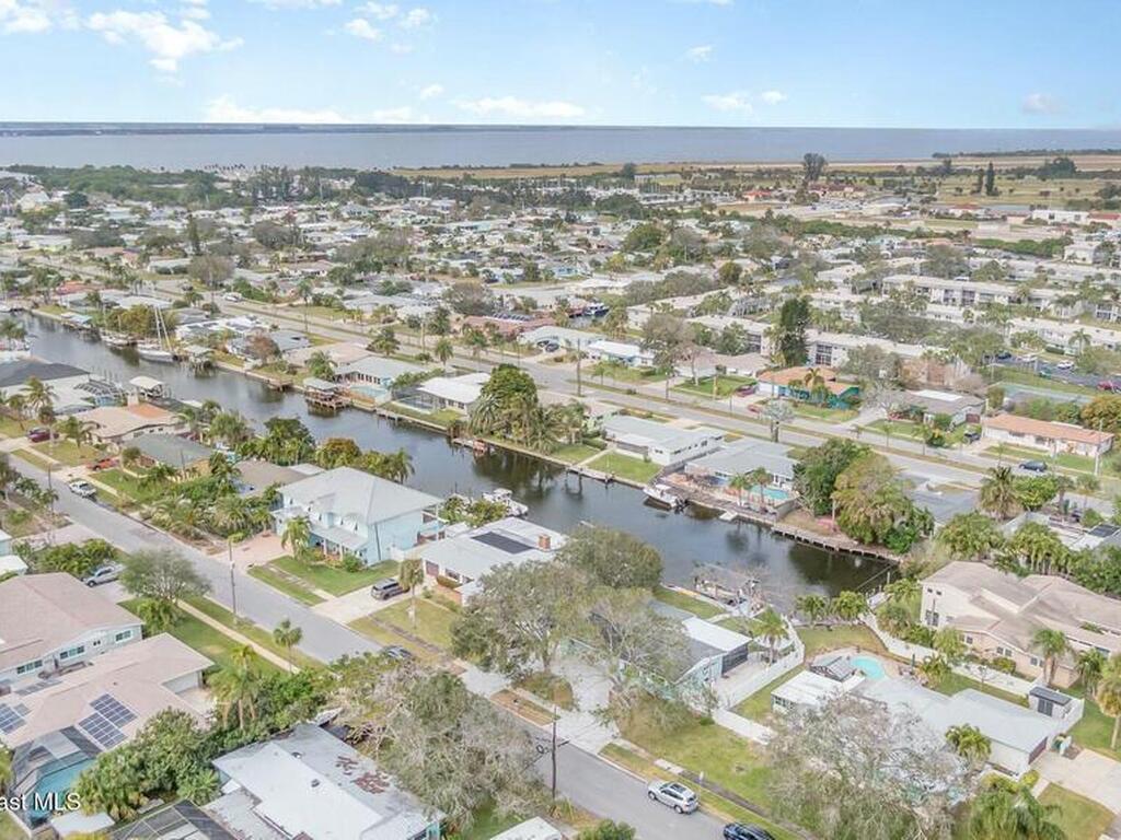 407 Sandpiper Drive, Satellite Beach, FL 32937