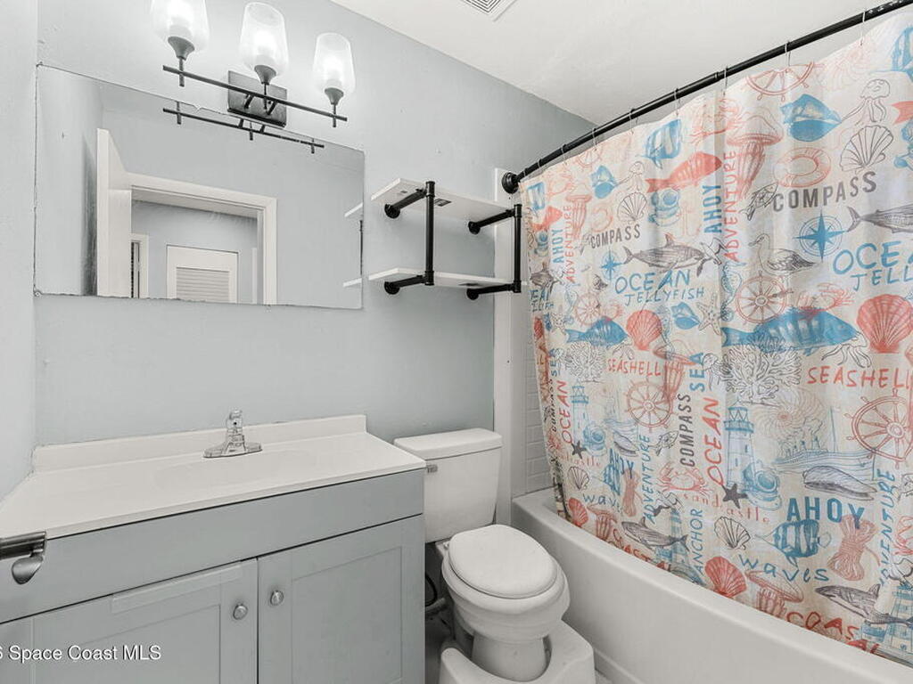 1112 Hooper Avenue, Palm Bay, FL 32905