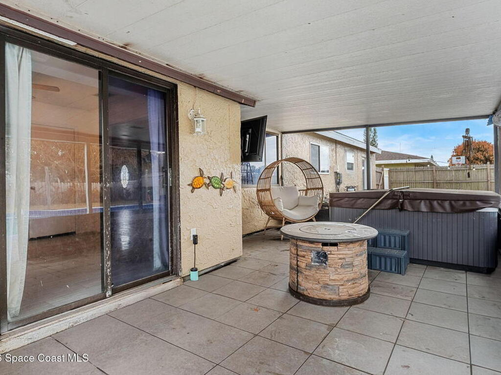 1112 Hooper Avenue, Palm Bay, FL 32905