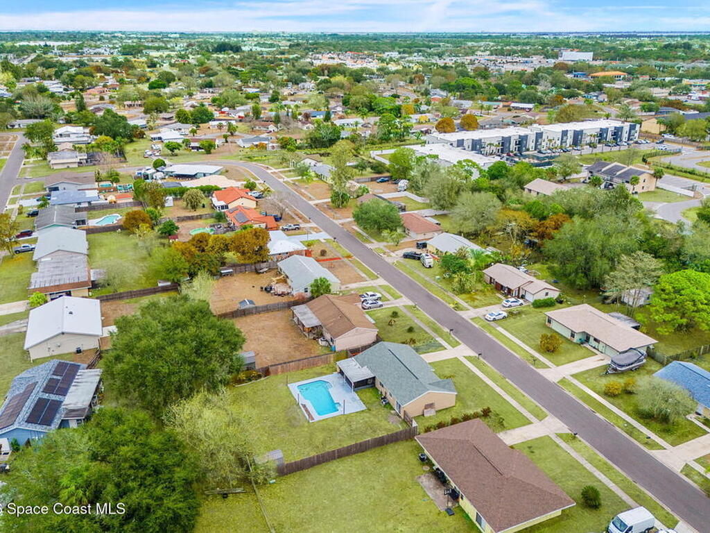 1112 Hooper Avenue, Palm Bay, FL 32905