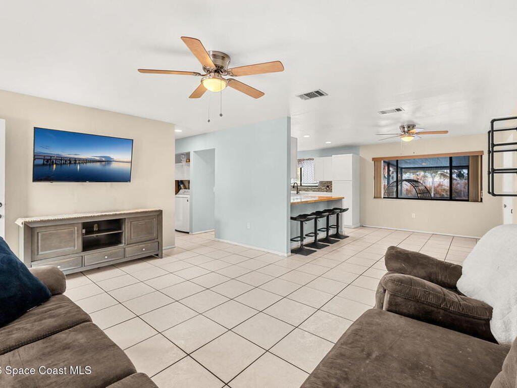 1112 Hooper Avenue, Palm Bay, FL 32905