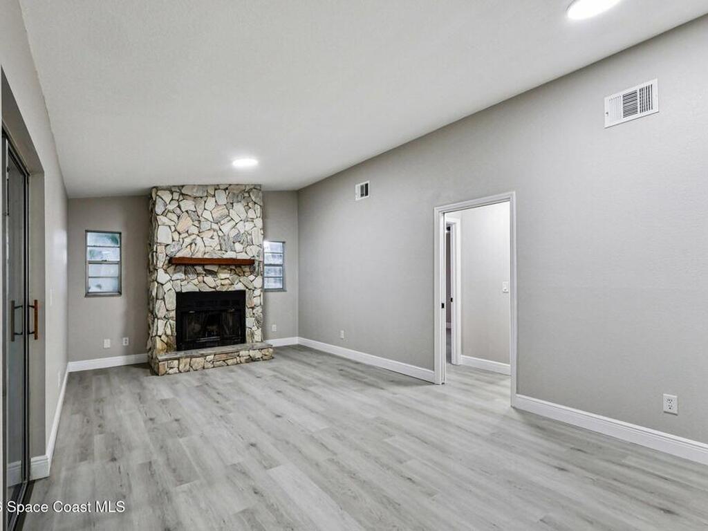 1170 Mina Avenue, Palm Bay, FL 32907