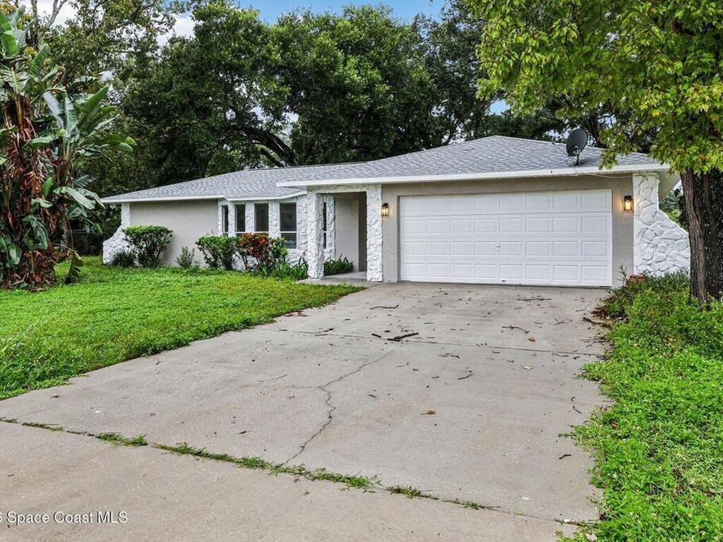 1170 Mina Avenue, Palm Bay, FL 32907