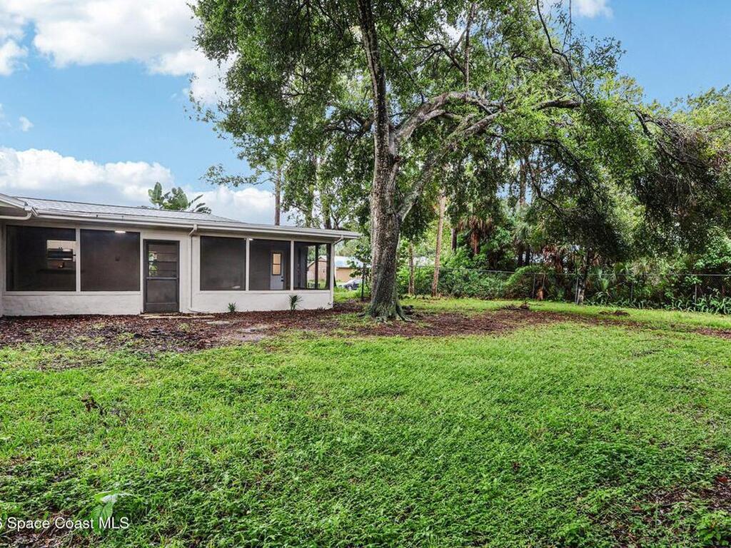 1170 Mina Avenue, Palm Bay, FL 32907