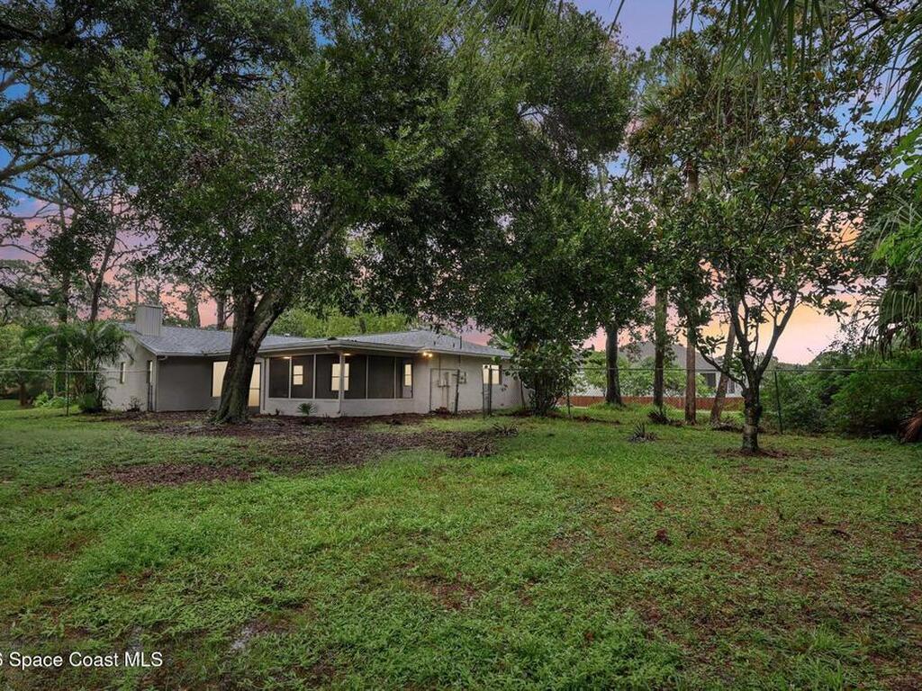 1170 Mina Avenue, Palm Bay, FL 32907