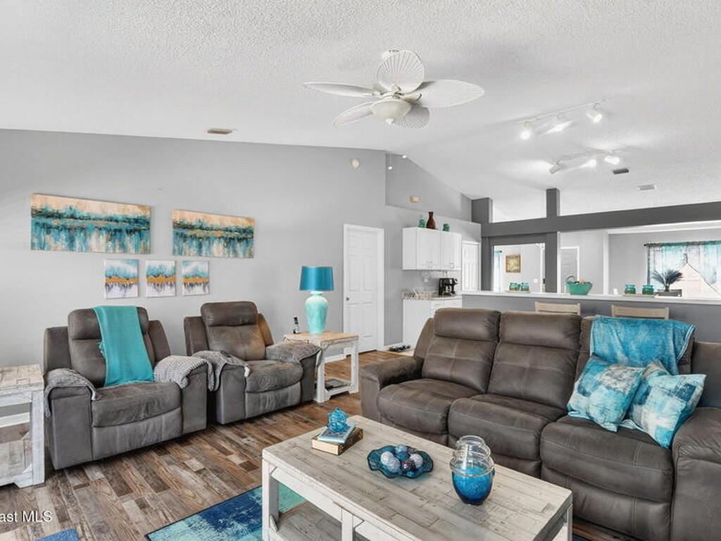 1040 Jacaranda Circle, Rockledge, FL 32955