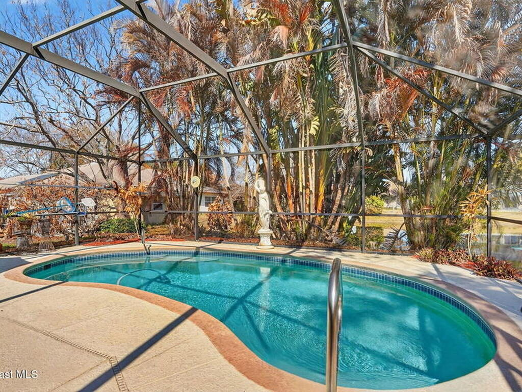 1040 Jacaranda Circle, Rockledge, FL 32955