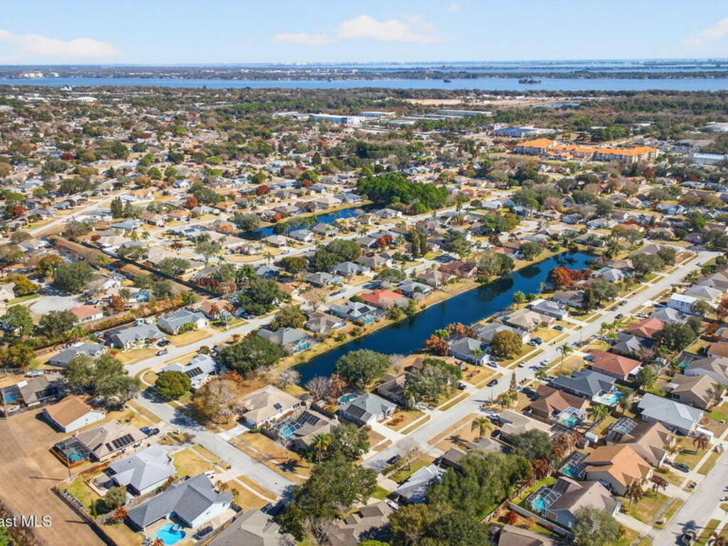 1040 Jacaranda Circle, Rockledge, FL 32955