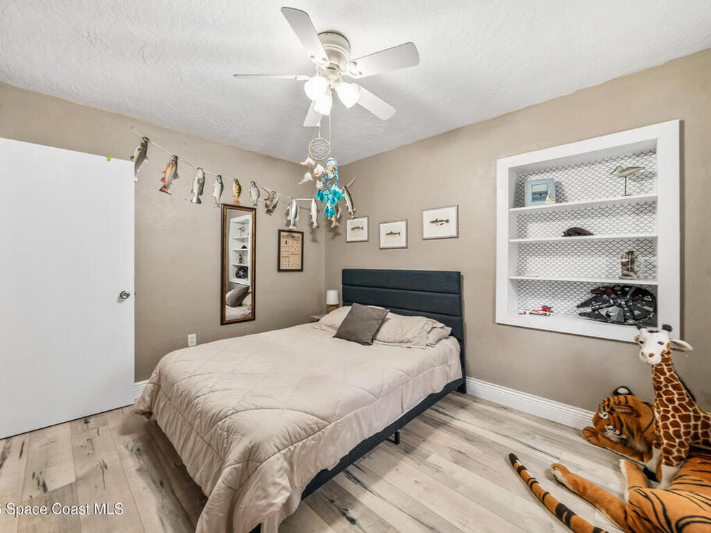 251 Avenida Del Sol, Indialantic, FL 32903