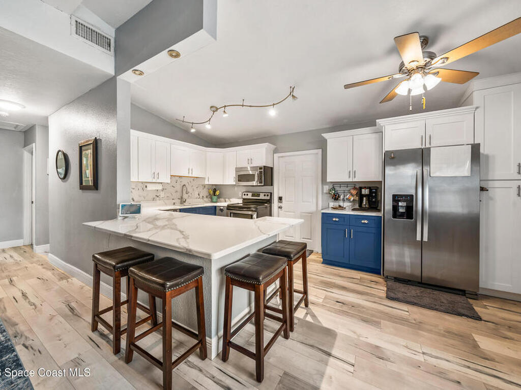 251 Avenida Del Sol, Indialantic, FL 32903