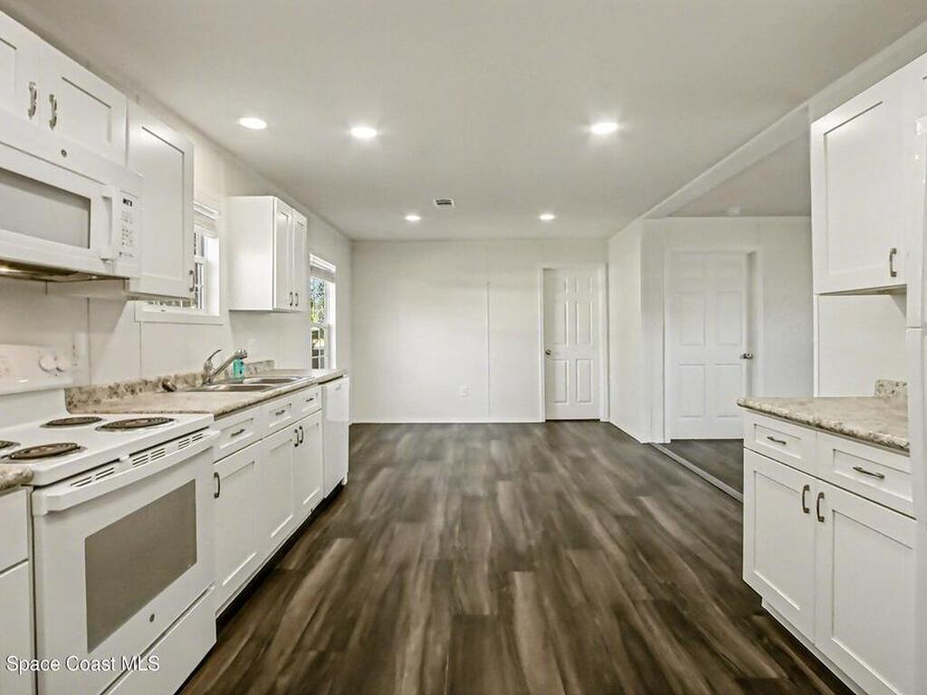 4745 Lake Ontario Drive, Cocoa, FL 32926