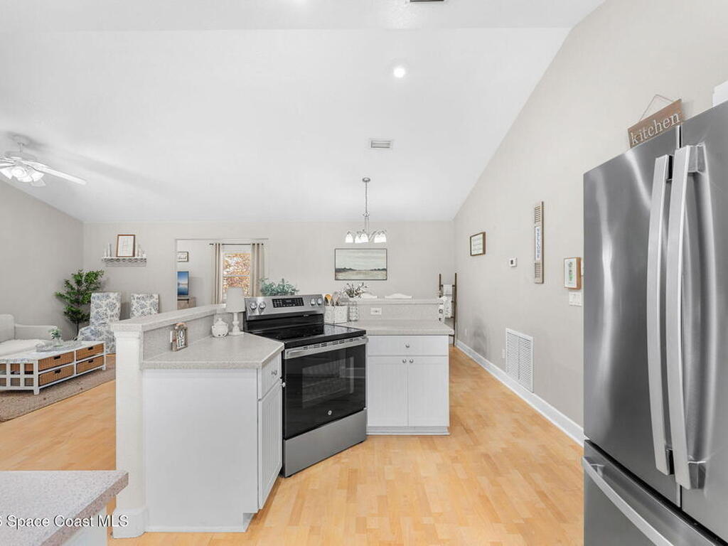 449 Gilbert Drive, Palm Bay, FL 32907