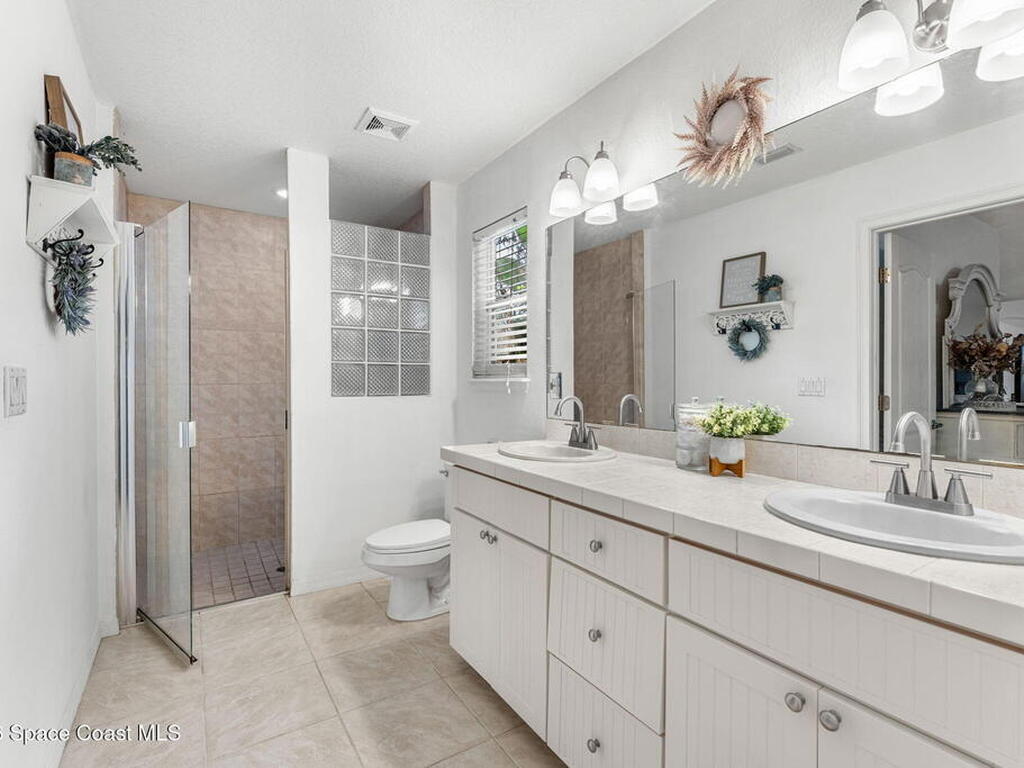 449 Gilbert Drive, Palm Bay, FL 32907