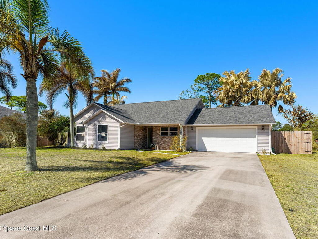 449 Gilbert Drive, Palm Bay, FL 32907