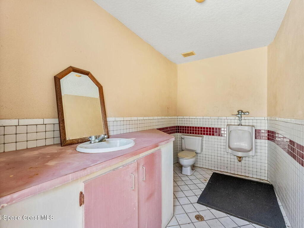 1900 S Atlantic Avenue, Cocoa Beach, FL 32931