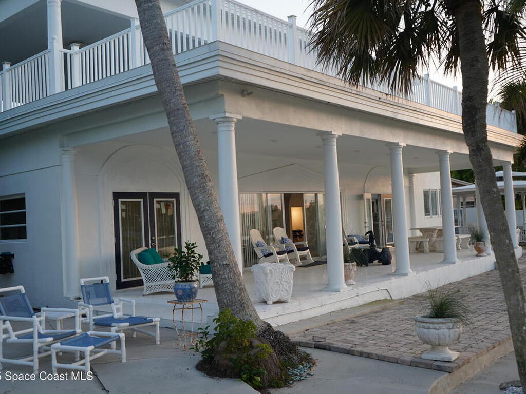 345 S Point Court, Satellite Beach, FL 32937