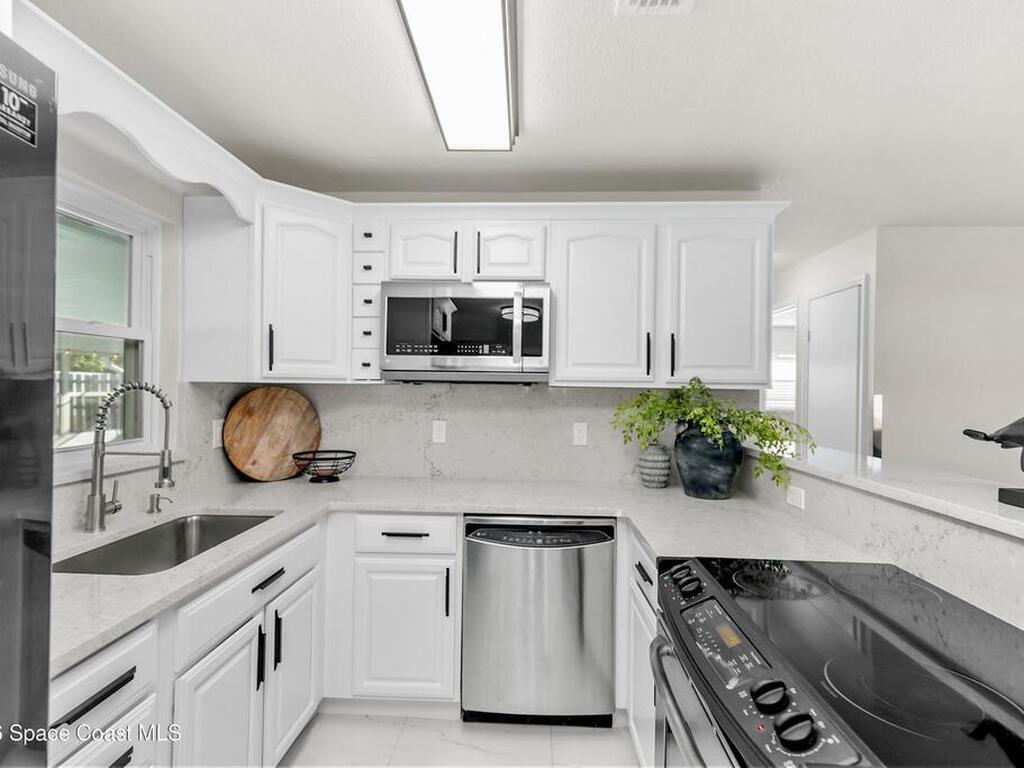 1245 Arlington Circle, Merritt Island, FL 32952