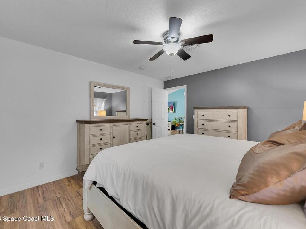 8016 106th Avenue, Vero Beach, FL 32967