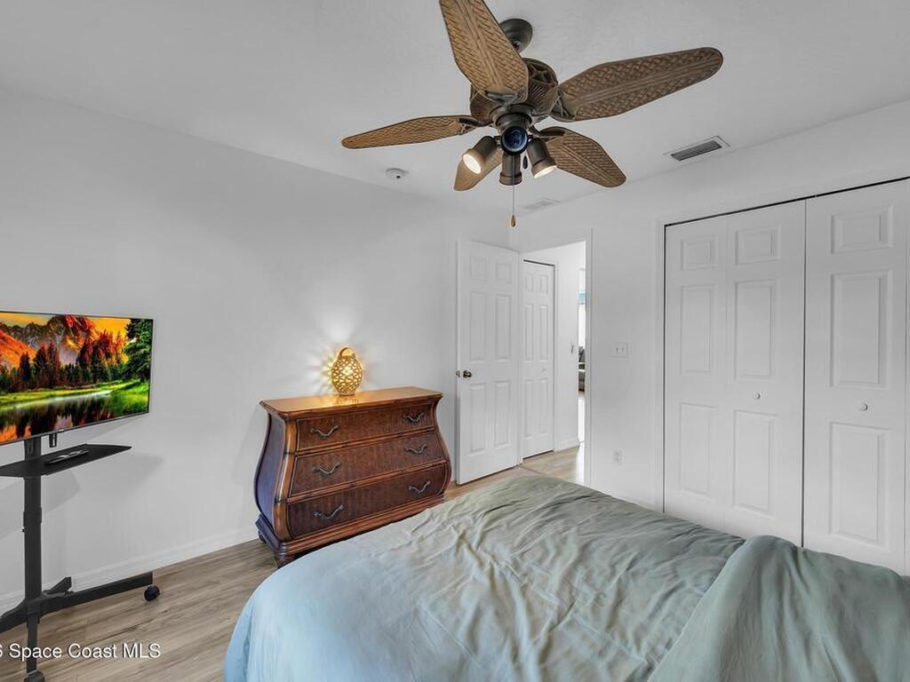 8016 106th Avenue, Vero Beach, FL 32967