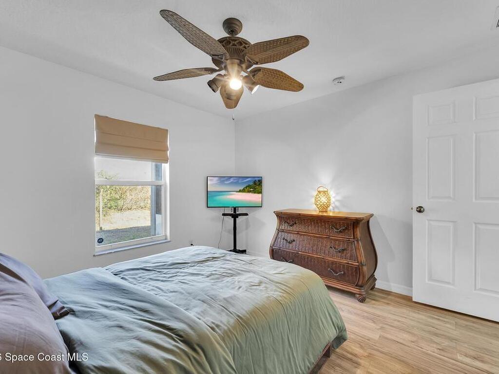 8016 106th Avenue, Vero Beach, FL 32967