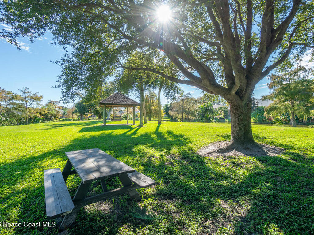 555 Limerick Drive, Merritt Island, FL 32953