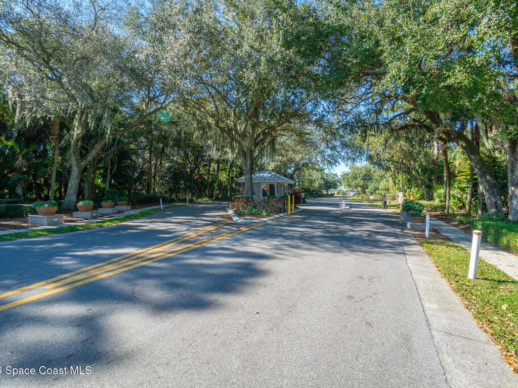 555 Limerick Drive, Merritt Island, FL 32953