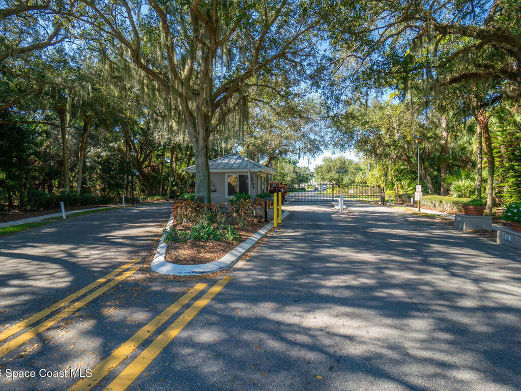 555 Limerick Drive, Merritt Island, FL 32953