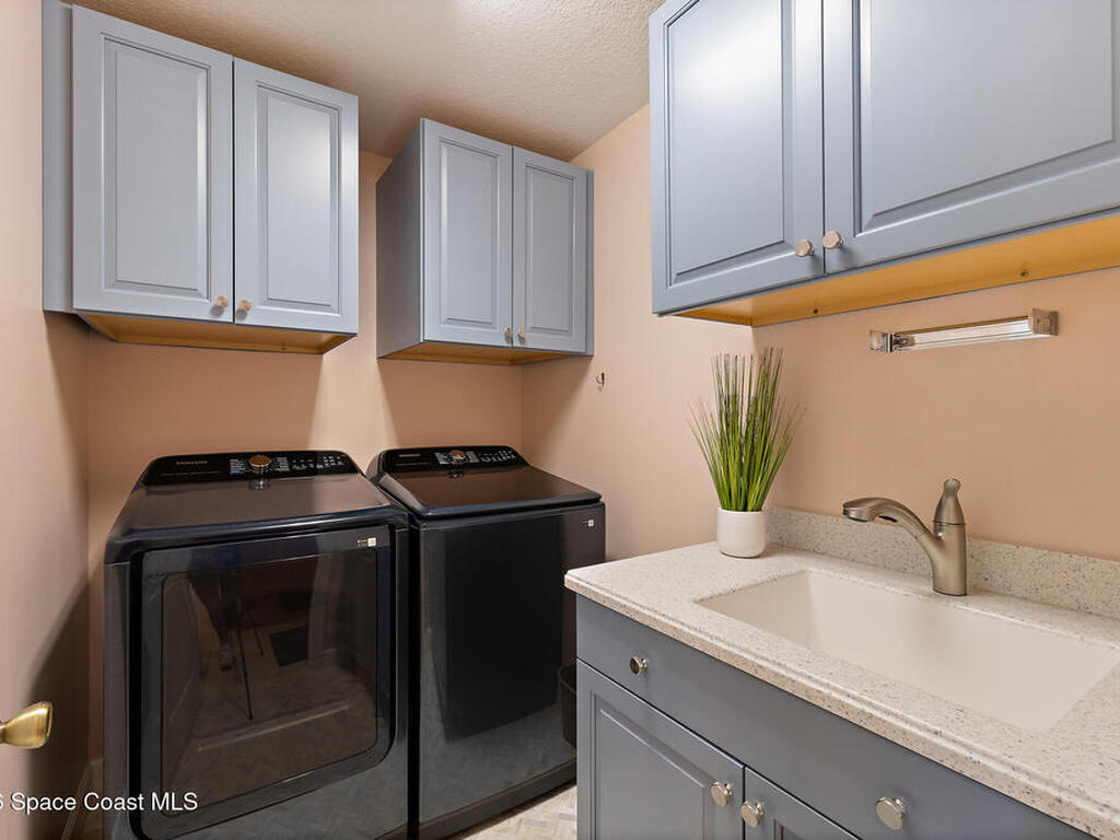 555 Limerick Drive, Merritt Island, FL 32953