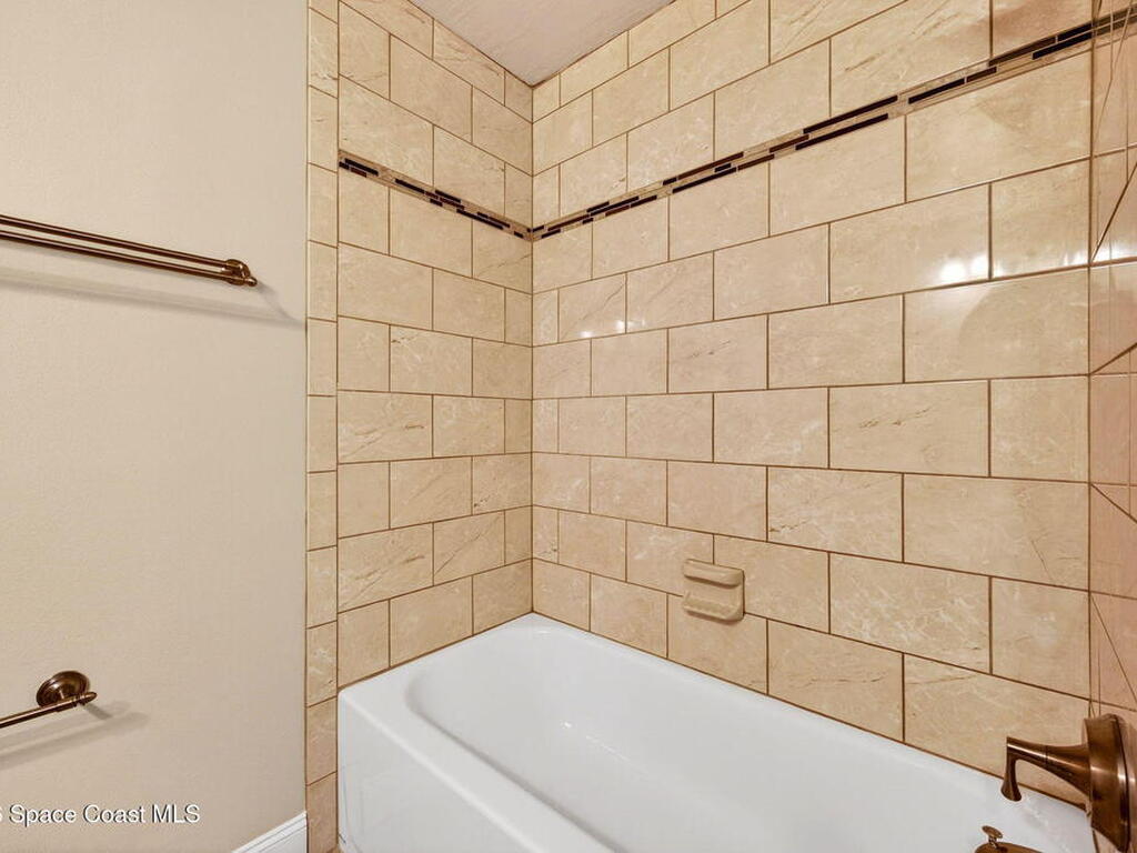 1900 Brittany Drive, Indialantic, FL 32903