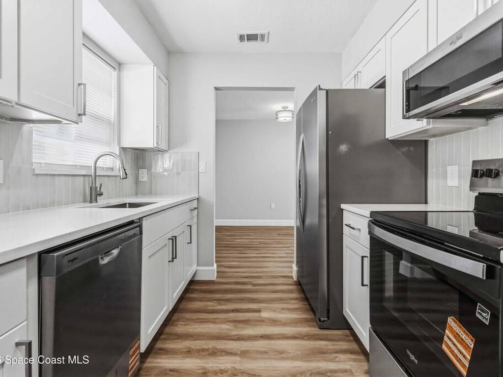 2258 Flower Tree Circle, Melbourne, FL 32935